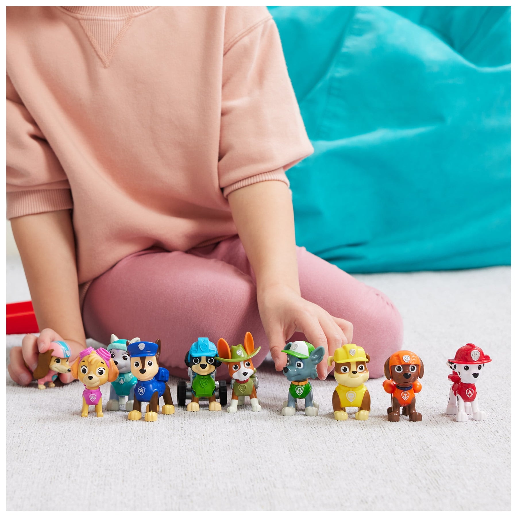 PAW Patrol, All Paws on Deck, 10 Collectible Toy Figures Gift Pack for Kids Ages 3+